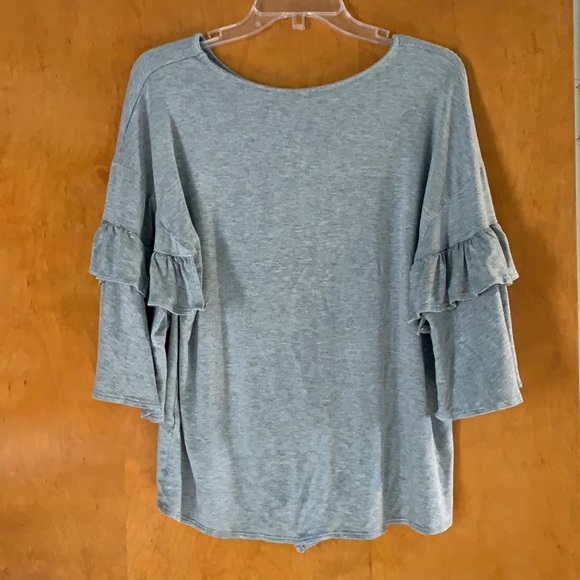 Gray Ruffle-Sleeved Top - Picture 4 of 4